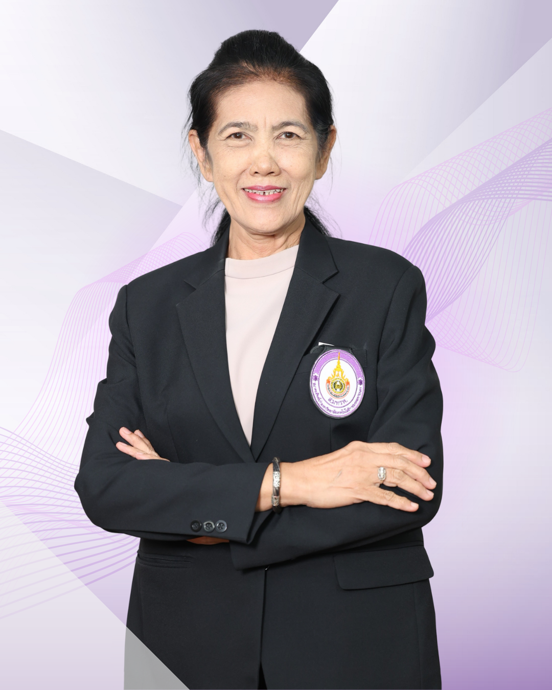 นางวรรณา	มณีนุตร์